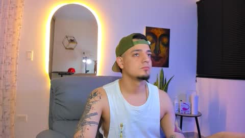 kendel_dimitri online show from February 3, 3:26 am