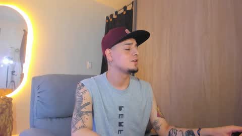 kendel_dimitri online show from January 30, 4:27 am