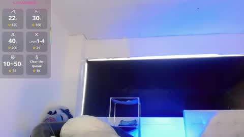 Kendra Bailey online show from April 6, 7:15 pm