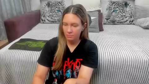 Kendra online show from July 27, 11:46 pm