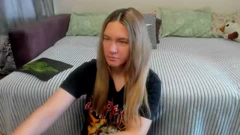Kendra online show from July 3, 12:15 am