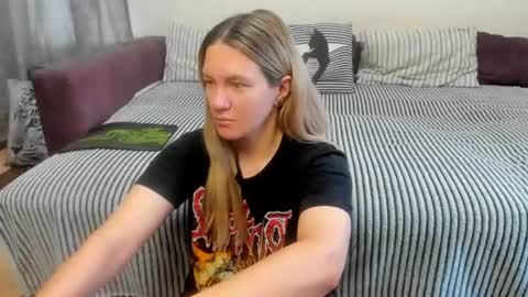 Kendra online show from July 19, 11:40 pm