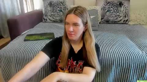 Kendra online show from June 14, 2:24 am