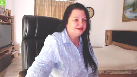 Kendra online show from September 12, 3:03 pm