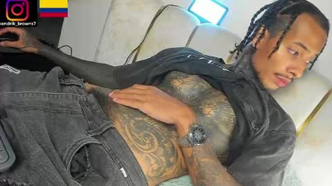 kendrick brown online show from May 11, 2:07 am
