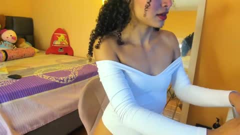 Kenia online show from April 28, 9:52 pm