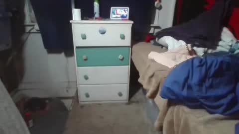 kenneth69h online show from September 16, 5:54 am