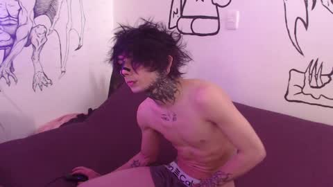 kenny online show from April 2, 9:11 pm