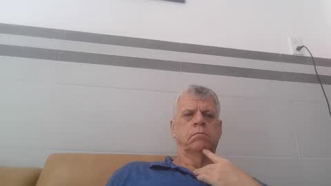 kent_ham online show from March 8, 3:21 am