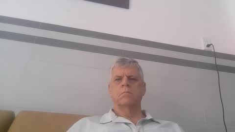 kent_ham online show from January 8, 3:45 am