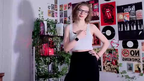 Lisa online show from January 15, 10:02 am