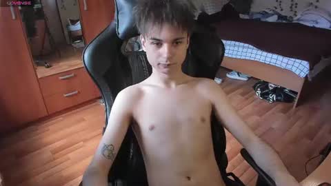 Looking for a moderator I PVT IS OPEN online show from June 19, 11:38 am