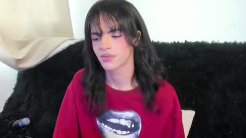 Kerly online show from October 27, 3:34 pm