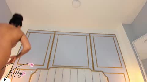 Kety online show from December 20, 8:05 pm