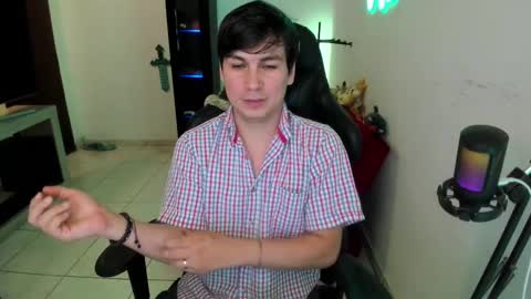 Kevin online show from February 15, 11:58 pm