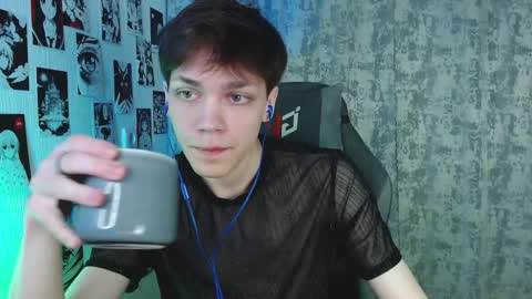 Kevin online show from October 9, 5:02 am