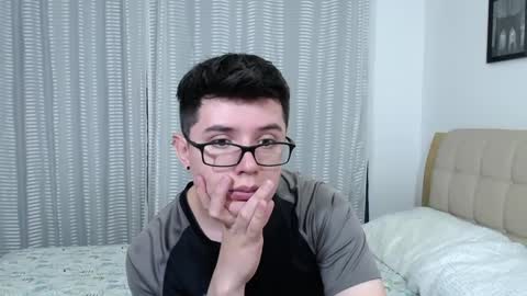 Kevin online show from September 28, 12:19 am