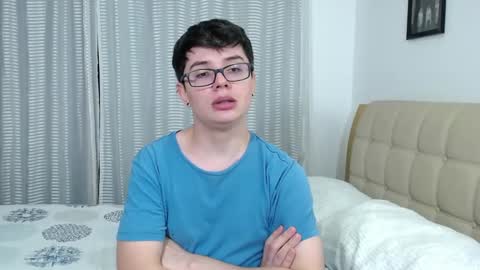 Kevin online show from October 17, 1:09 am