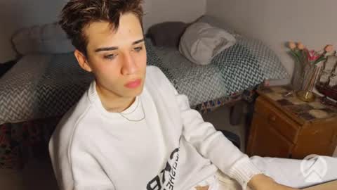 kevonly online show from July 31, 10:49 am