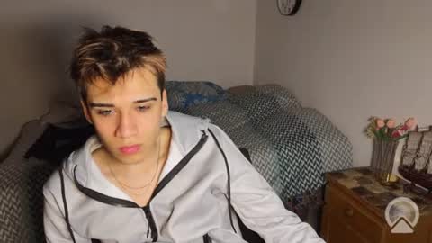 kevonly online show from June 24, 9:27 am