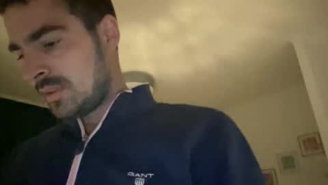 kevinpillobello online show from December 1, 4:27 pm