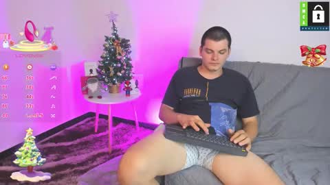 kevin and ottis online show from December 5, 11:13 pm