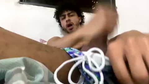 Snapshot of kevvluna05 chatting on March 10, 6:38 am kevvluna05 online show from March 10, 6:38 am