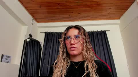 Keyth  online show from April 7, 10:01 pm