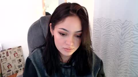 Liss online show from February 11, 3:51 pm