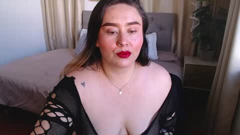 K H A I L A online show from July 28, 8:52 pm