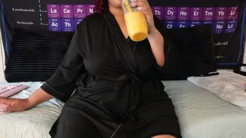 Khaya online show from April 13, 7:51 pm