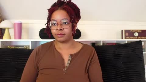 Khaya online show from March 24, 4:57 pm