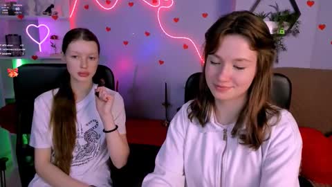 khloebeauty online show from February 11, 8:45 pm