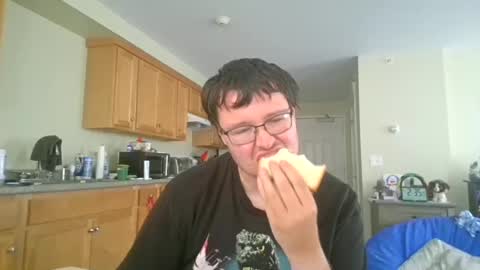 Snapshot of ki983799 chatting on September 20, 6:33 pm CJ online show from September 20, 6:33 pm