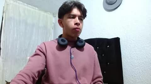 Adrian  Chlloe online show from September 30, 2:44 am