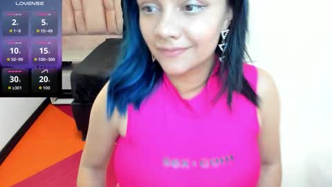 kiara Cruz online show from October 8, 9:43 pm