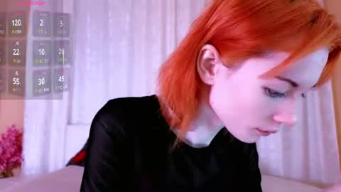 Kira online show from June 9, 11:15 pm