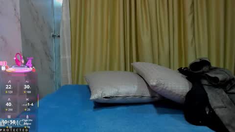 Kiara Zahiri online show from September 24, 11:06 am