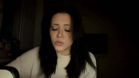 Deli online show from April 29, 5:30 pm