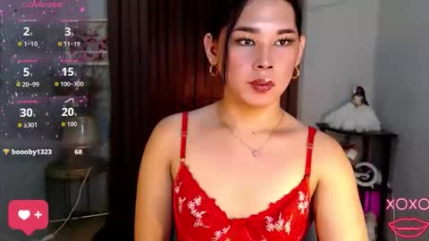 Snapshot of kiethmadison_miller chatting on October 17, 9:35 am Im Mia online show from October 17, 9:35 am