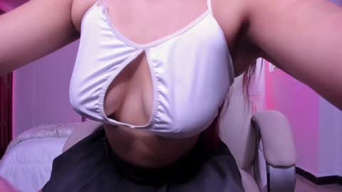  KIMBERLY  online show from February 1, 4:03 am