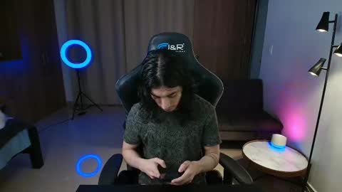 Snapshot of kikeruiz_19 chatting on March 8, 12:11 am kikeruiz 19 online show from March 8, 12:11 am