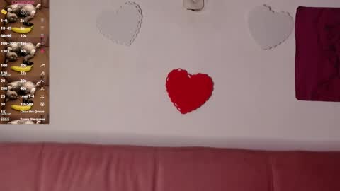 kIKI online show from March 5, 8:54 am