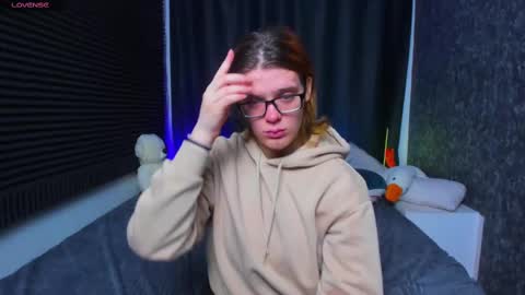 Kiki online show from February 27, 10:33 am