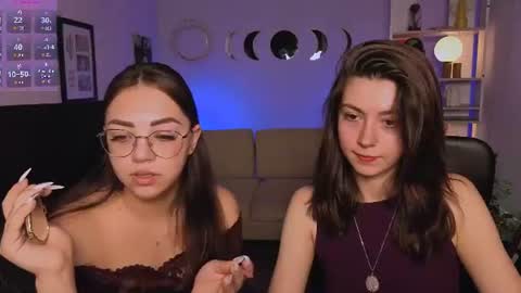 kiki_swan online show from June 28, 7:21 pm