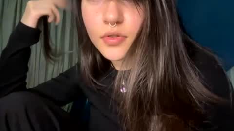 kikilove15 online show from June 25, 2:08 am