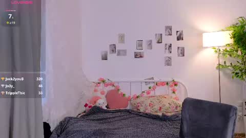 Kiki online show from July 20, 10:39 am