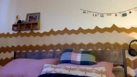 kikiraebabyy online show from February 11, 4:13 pm