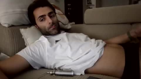 kikkus01 online show from January 16, 10:19 pm