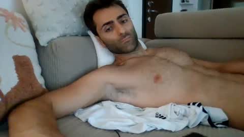 kikkus01 online show from July 29, 10:26 am